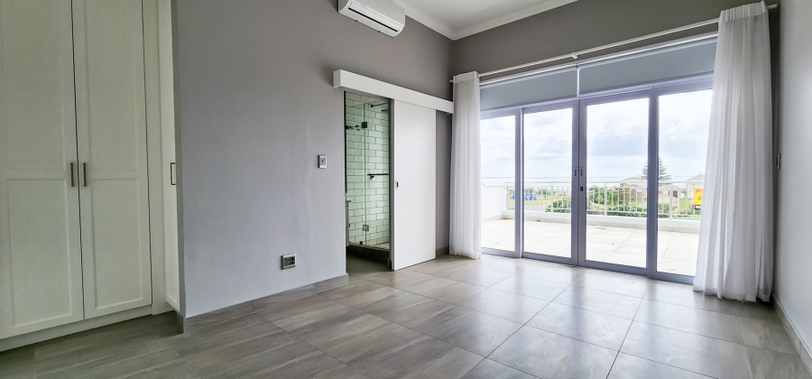 2 Bedroom Property for Sale in Struisbaai Western Cape